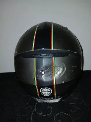 Casco de moto Benelli