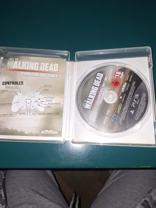 Juego PS3 The Walking Dead Survival Instinct