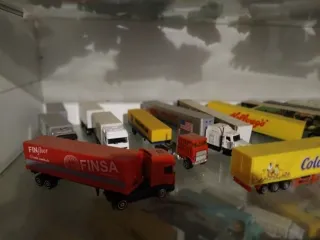 Colección Camiones 1/64