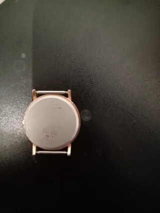 Reloj Lotus Quartz Antiguo Dorado y Blanco