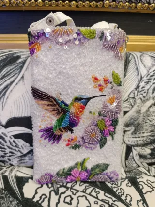 Bolso pequeño bandolera con diseño de lobo