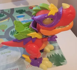 Superthings Dinosaurio con Figuras