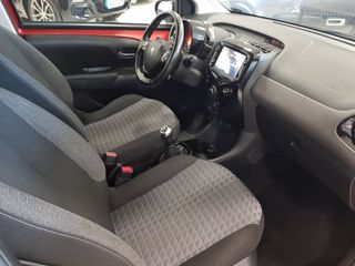 Peugeot 108 2021 - 8100LRW