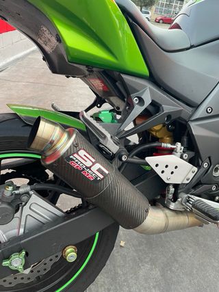 Kawasaki Z750 Verde y Negra
