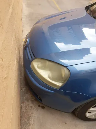 Volkswagen Golf 2004