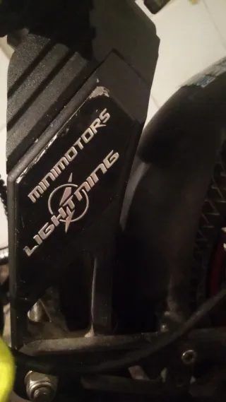 Arreglo patinetes eléctricos