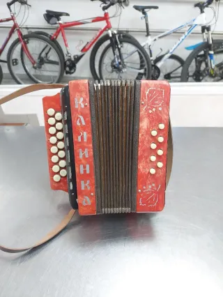 Acordeón Infantil Soviético Vintage Rojo