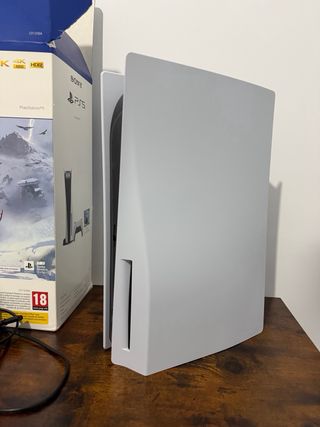 PS5 Disco 825 GB + 2 Mandos