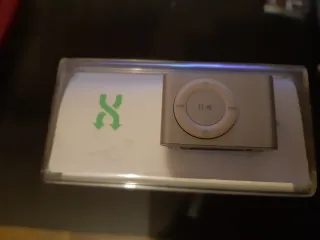 iPod Shuffle Plata 1GB