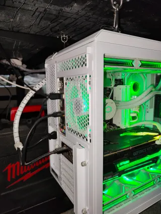 PC Gaming Alta gama Ryzen 7 7800X3D RTX 4070Ti sup
