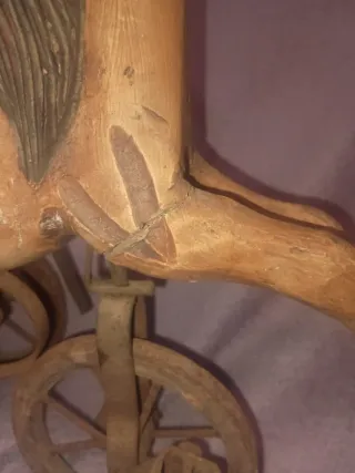 Caballo de madera para colección