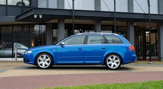 Audi S4 avant v8 manual