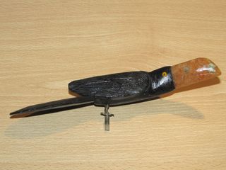 Ave pájaro Brasil piedra mineral natural negro