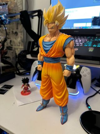 Figura Goku SSJ2 32cm