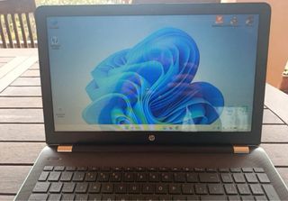 Ordenador portátil.HP 15-bs0