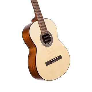 Guitarra Clásica Cort AC100 OP + Funda