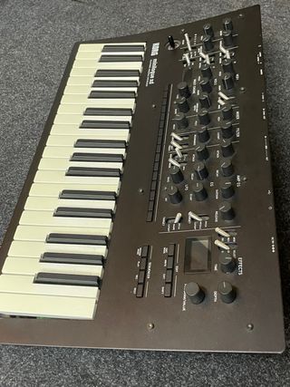 Korg minilogue xd Sintetizador Analógico