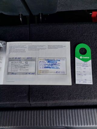 PEUGEOT 5008 1.6B-HDi 120cv ALLURE 7PLZ + LIBRO!!!