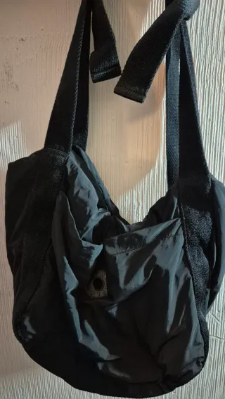 Bolso saco nylon BIMBA Y LOLA negro