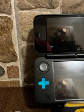 Nintendo 2DS XL Nero e Azzurro