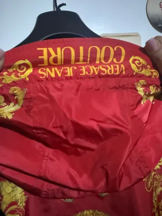 Giacca VersaceJeansCouture con cappuccio cartellin