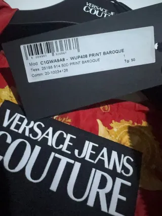 Giacca VersaceJeansCouture con cappuccio cartellin