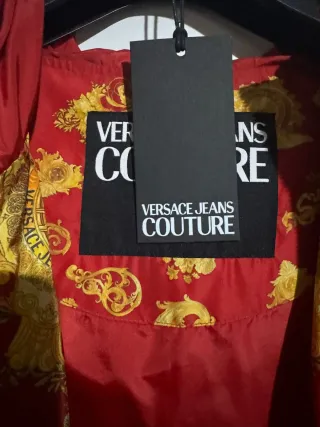 Giacca VersaceJeansCouture con cappuccio cartellin