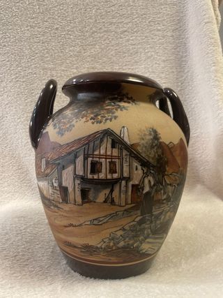 Jarrón grande antiguo decorado dibujos caserio