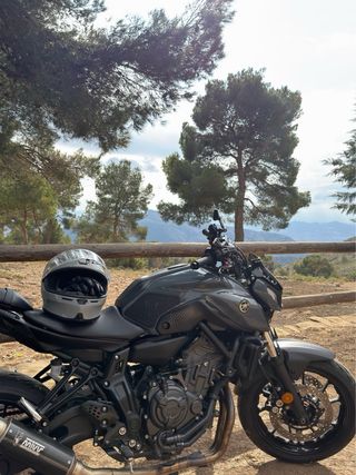 YAMAHA MT-07 2023 A2