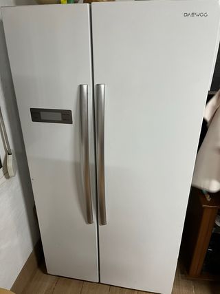 Nevera Daewoo Blanca
