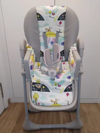 Trona KinderKraft con estampado infantil