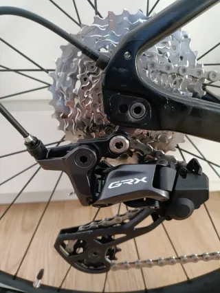 Giant Revolt Advanced 3 Gravel Bike