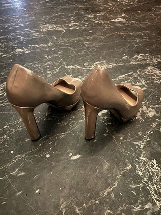 Scarpe con plateau e tacco alto