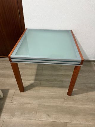 Mesa extensible cristal y madera