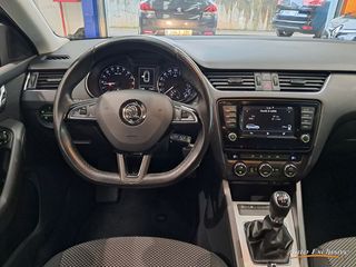 SKODA OCTAVIA COMBI 1.6 TDI CR AMBITION