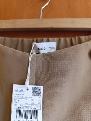 Pantalones de pinzas MANGO