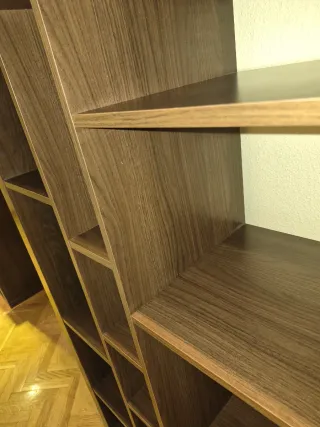 Estantería modular de madera