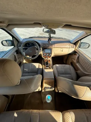 Mercedes-Benz ml 2004