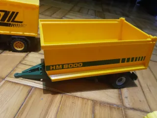 Lote camión, tractor, pala y más