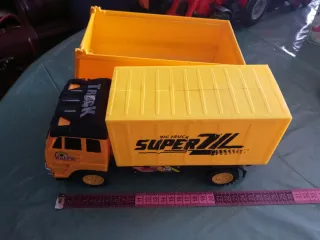 Lote camión, tractor, pala y más