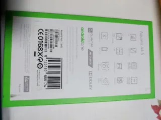 Móviles BQ Aquaris A4.5 (Negro y Blanco)