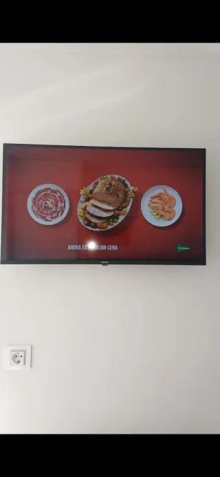 Televisor TELEVisio Negro