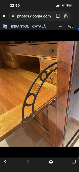 Escritorio de madera