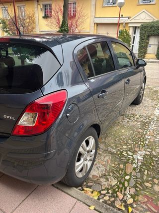 Opel Corsa 2010 Automático – Gasolina – 70.000 km