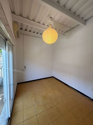 Piso en alquiler en Cruz Roja en Sevilla