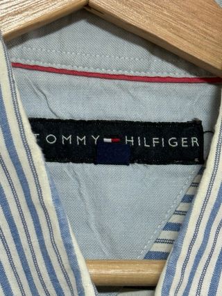 Camisa Tommy Hilfiger Rayas Azul y Blanco