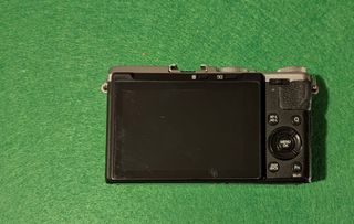 Cámara Compacta Fujifilm X70 Plata/Negra