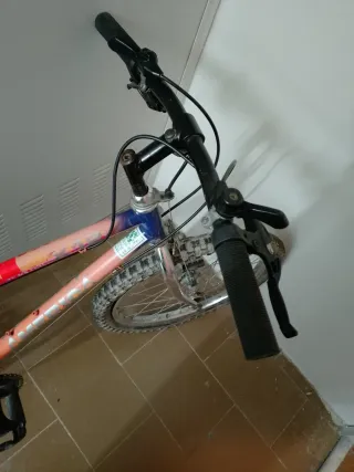 Bicicleta infantil naranja