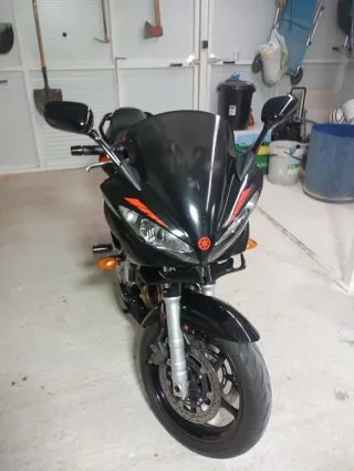Yamaha FZ6 S Fazer