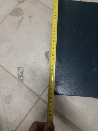 Caja Fuerte Metálica con Teclado Numérico